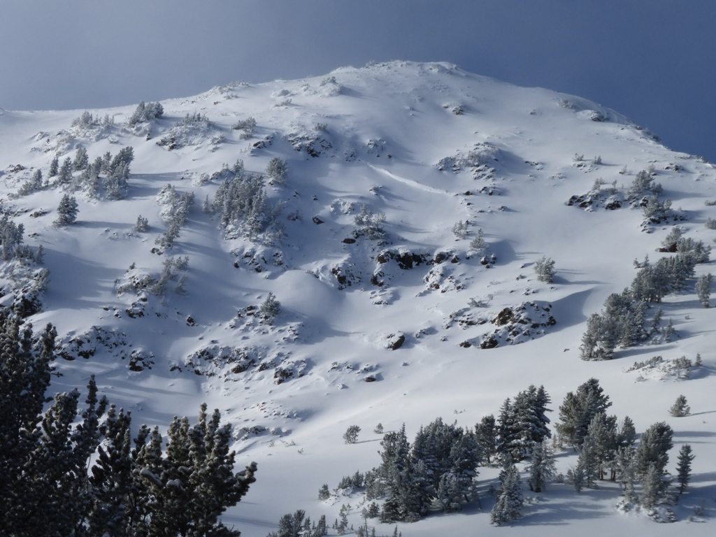 Natural Avalanche Mt. Blackmore Natural Avalanche Mt. Blackmore